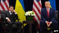 Tổng thống Mỹ Donald Trump và Tổng thống Ukraine Volodymyr Zelensky